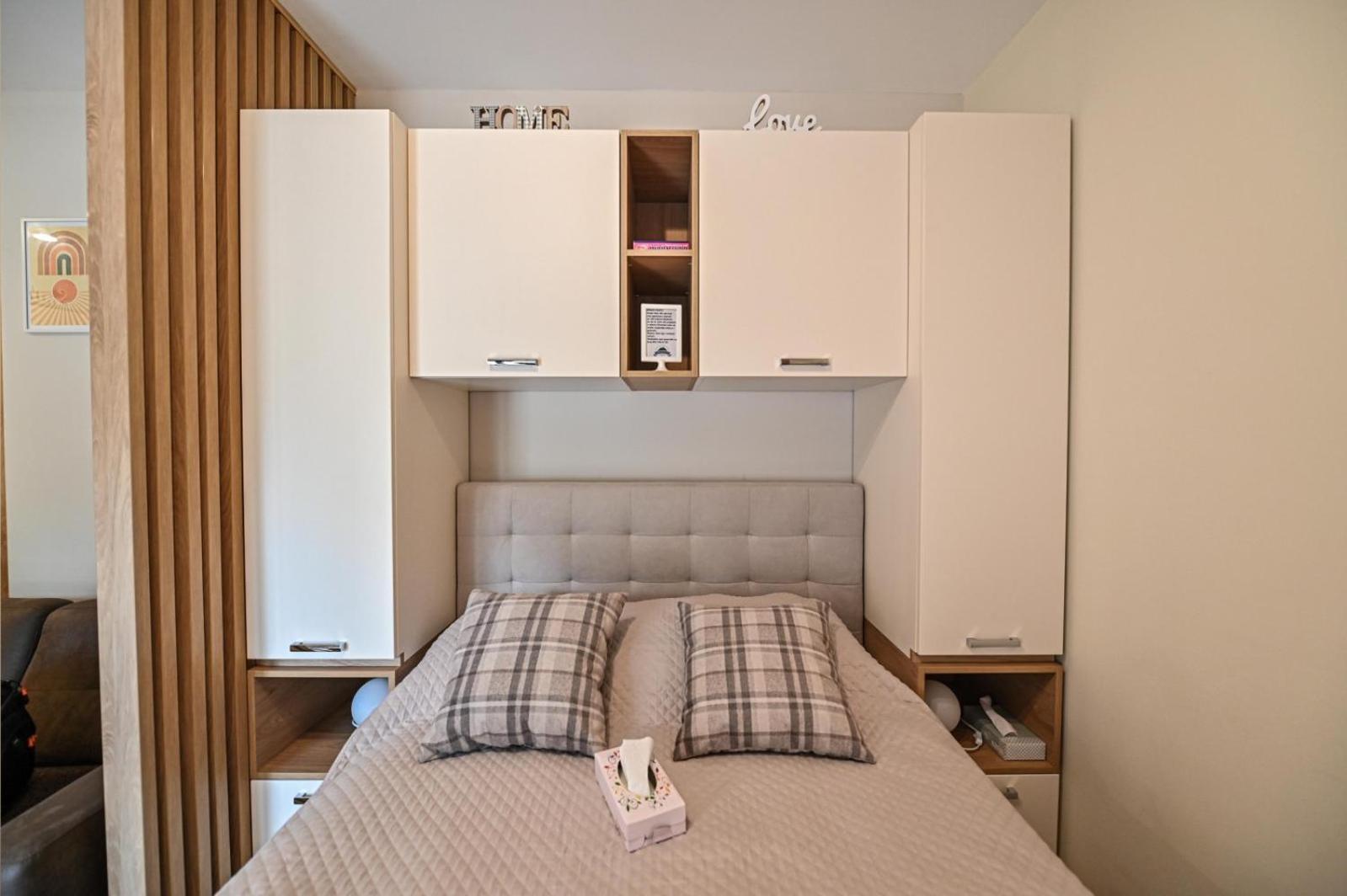 Mb Apartman Tara Kaludjerske Bare Room photo